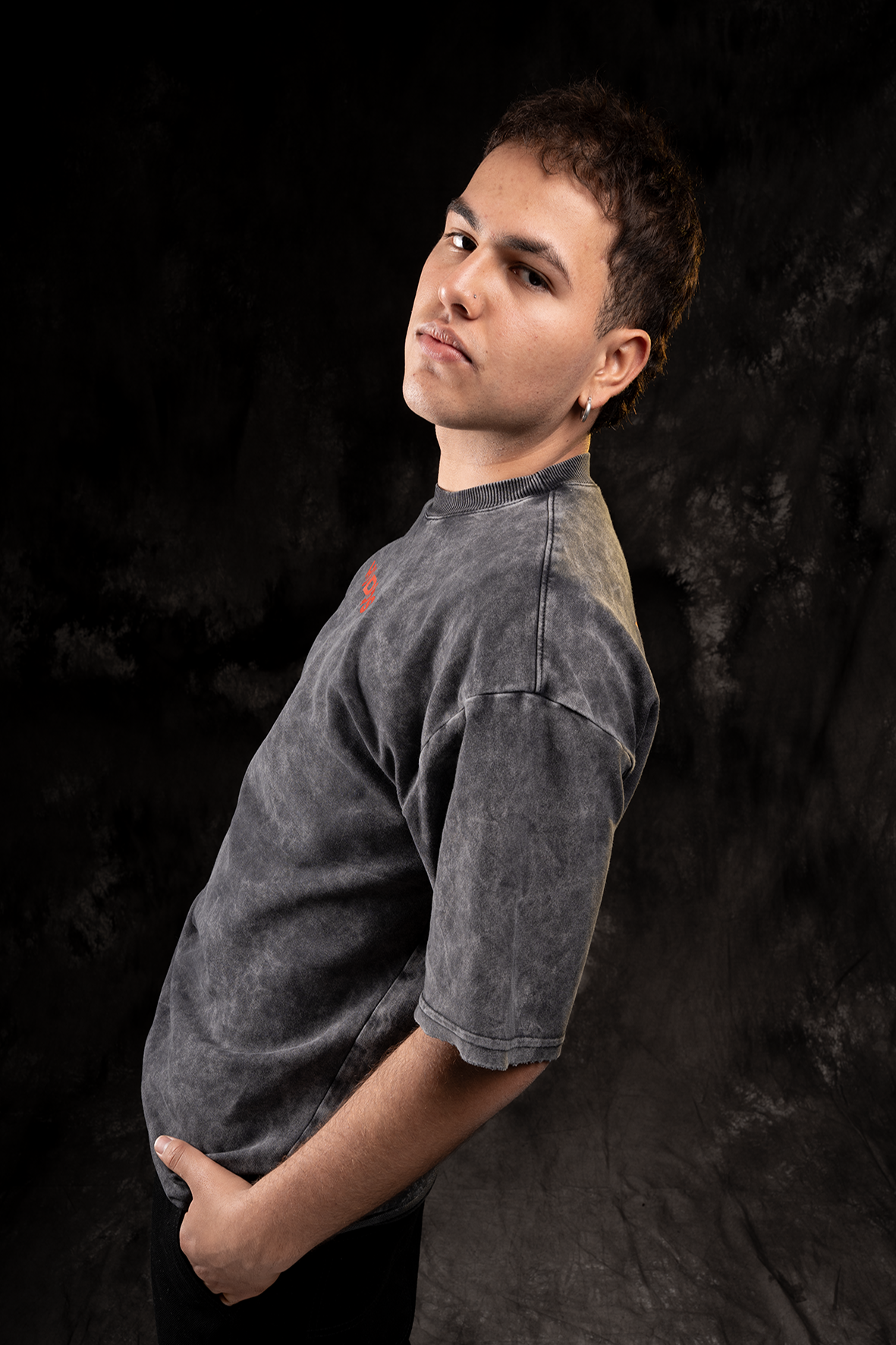 Camiseta Oversize Unisex - Mevak | SEMÁNTICA