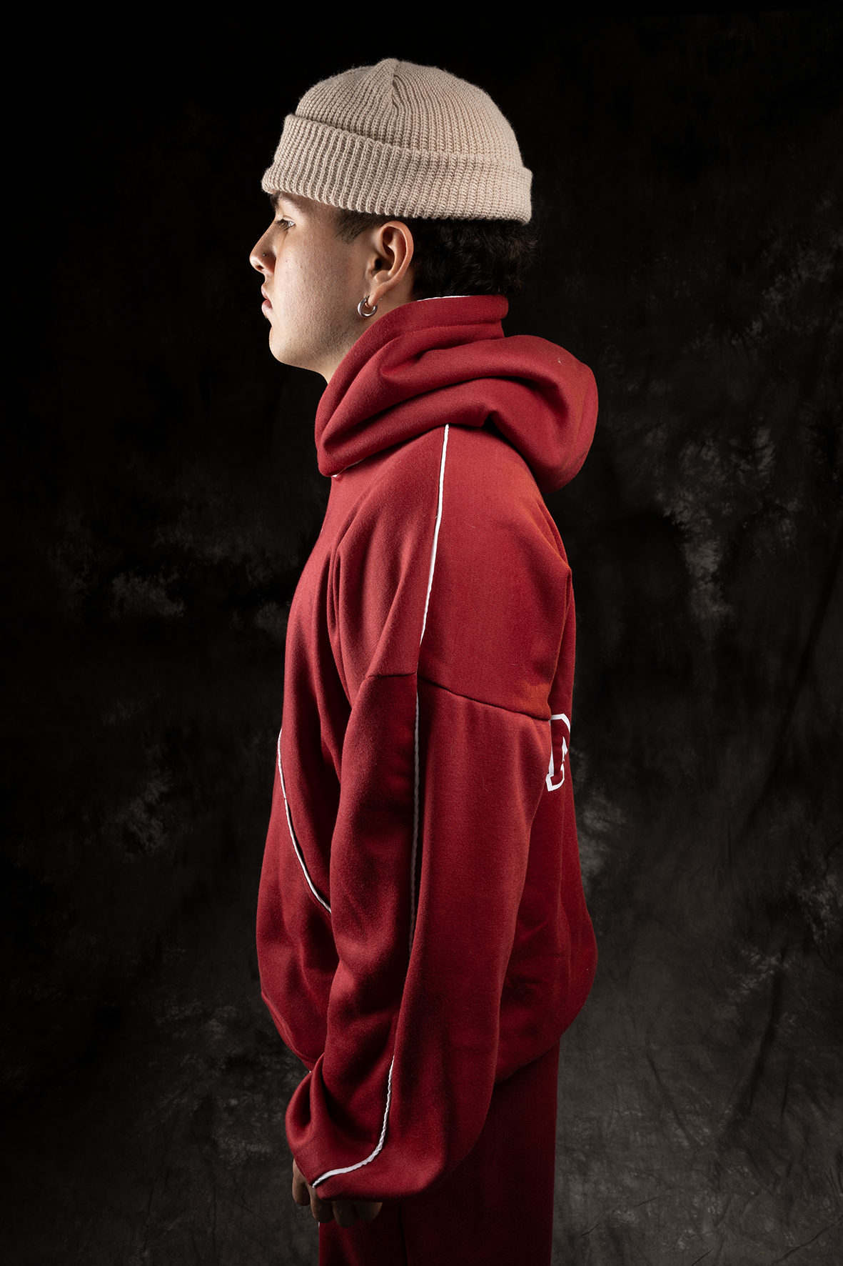 Capotero Vinotinto | SLOW MOMENT